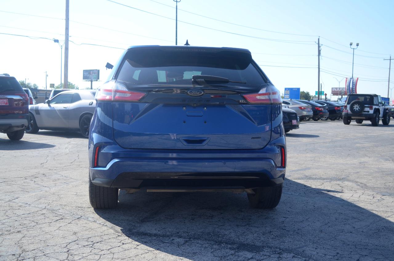 Ford Edge SE AWD 2022