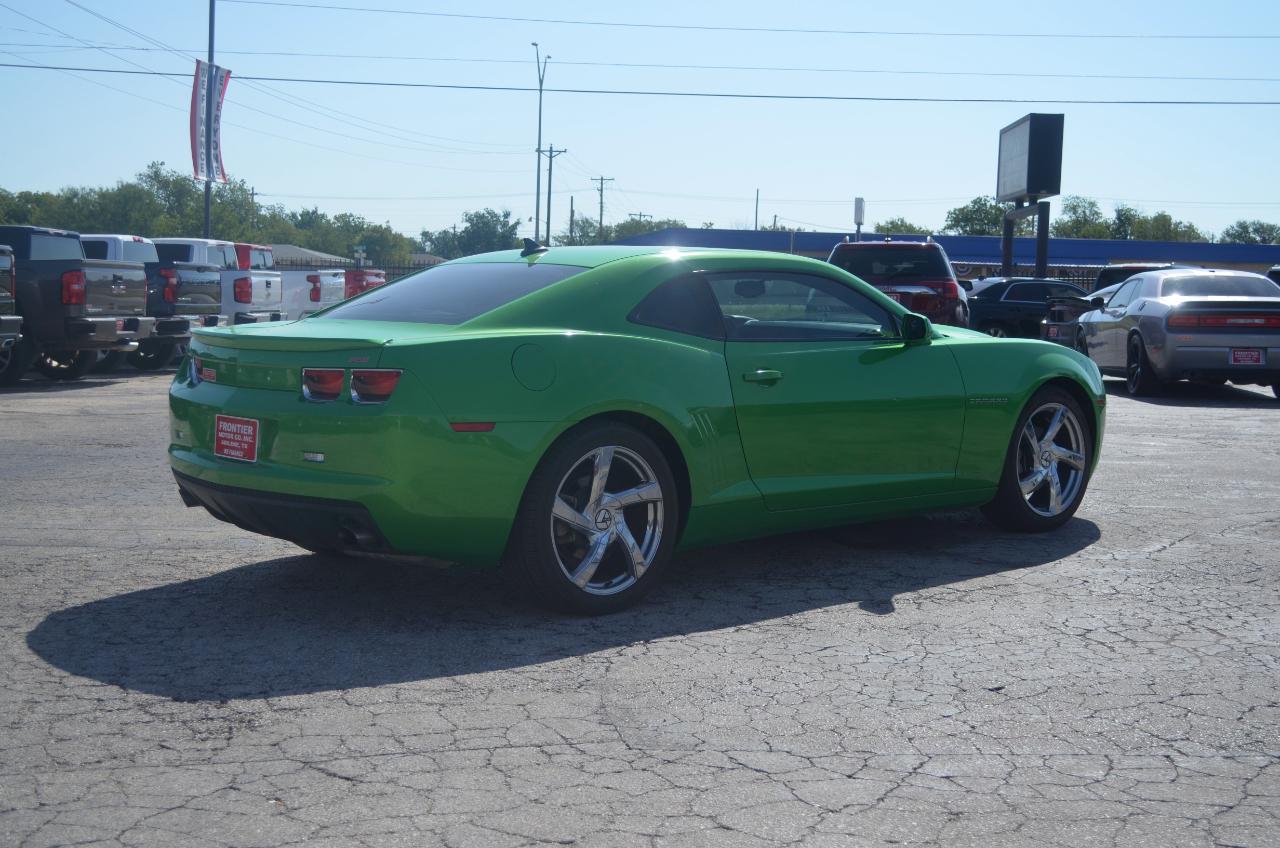 Chevrolet Camaro 2dr Cpe 1LT 2011
