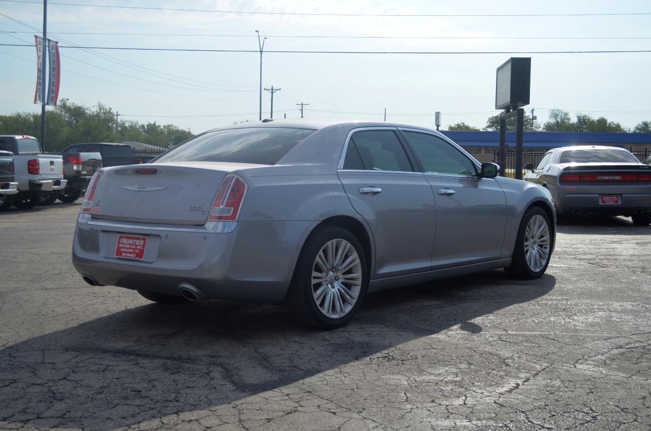 Chrysler 300 4dr Sdn 300C RWD 2014