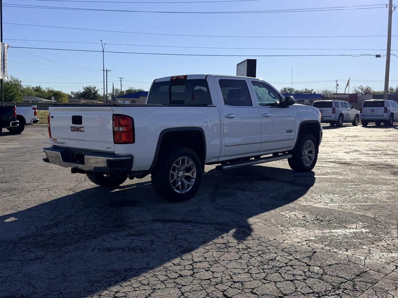GMC Sierra 1500 4WD Crew Cab 143.5" SLT 2015