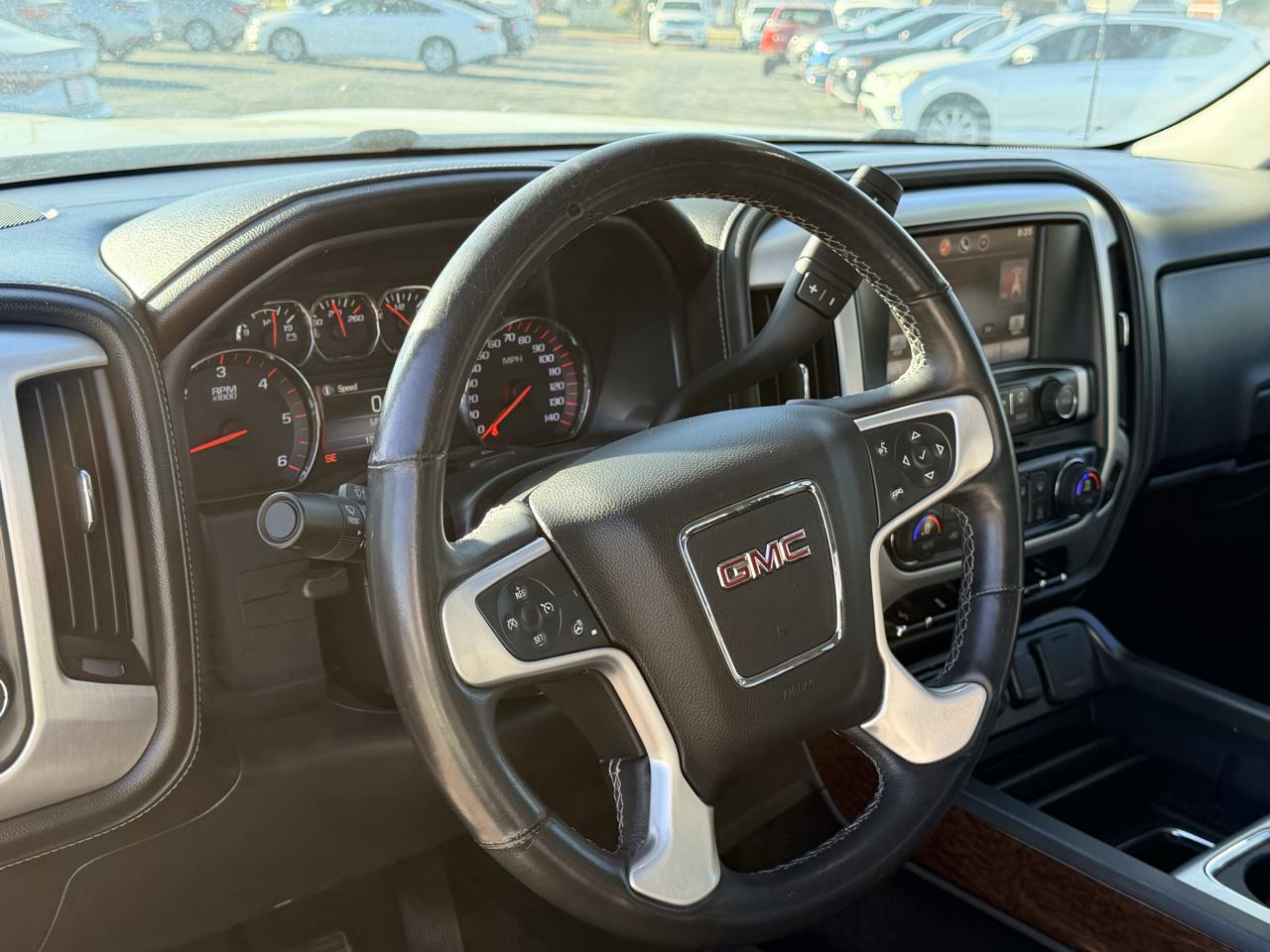 GMC Sierra 1500 4WD Crew Cab 143.5" SLT 2015