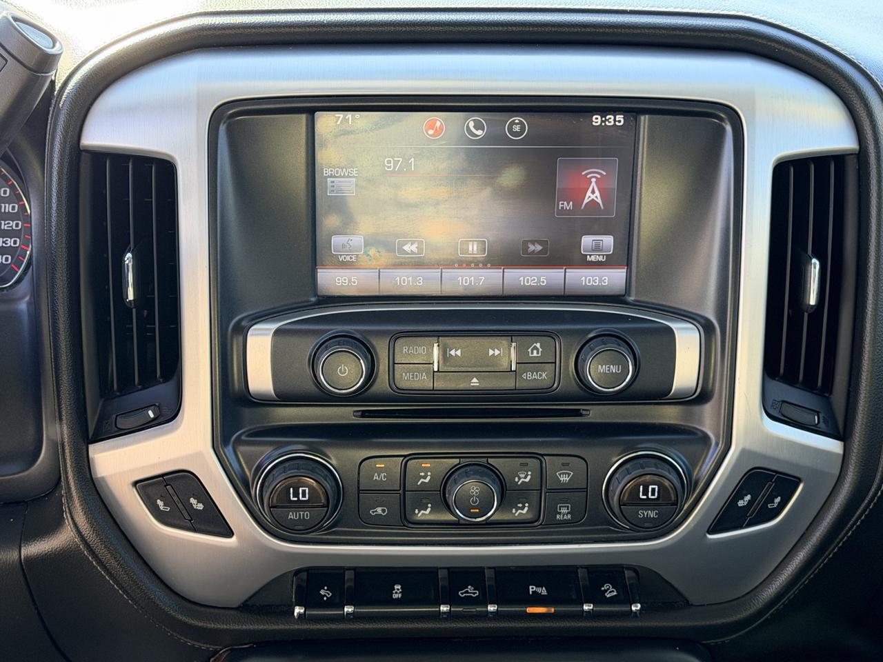 GMC Sierra 1500 4WD Crew Cab 143.5" SLT 2015