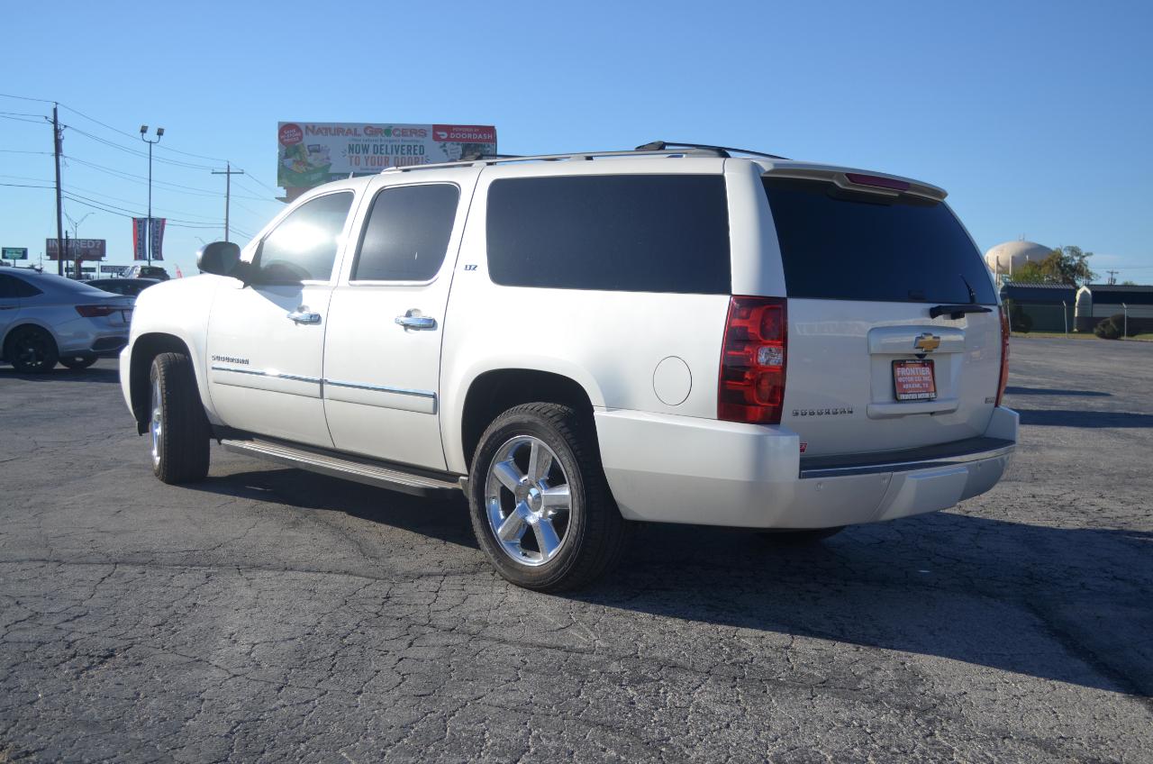Chevrolet Suburban 2WD 4dr 1500 LTZ 2012