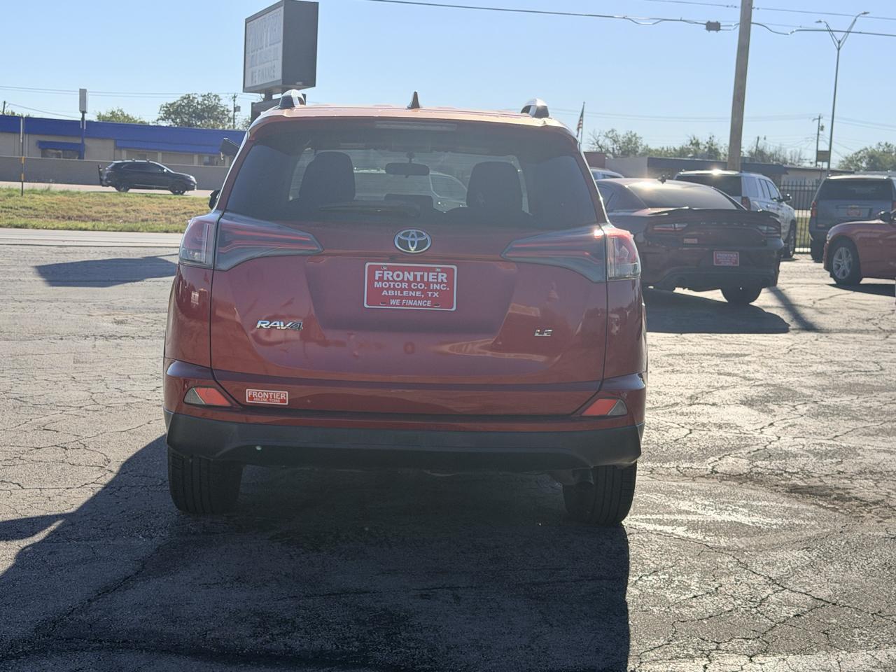 Toyota RAV4 FWD 4dr LE (Natl) 2016