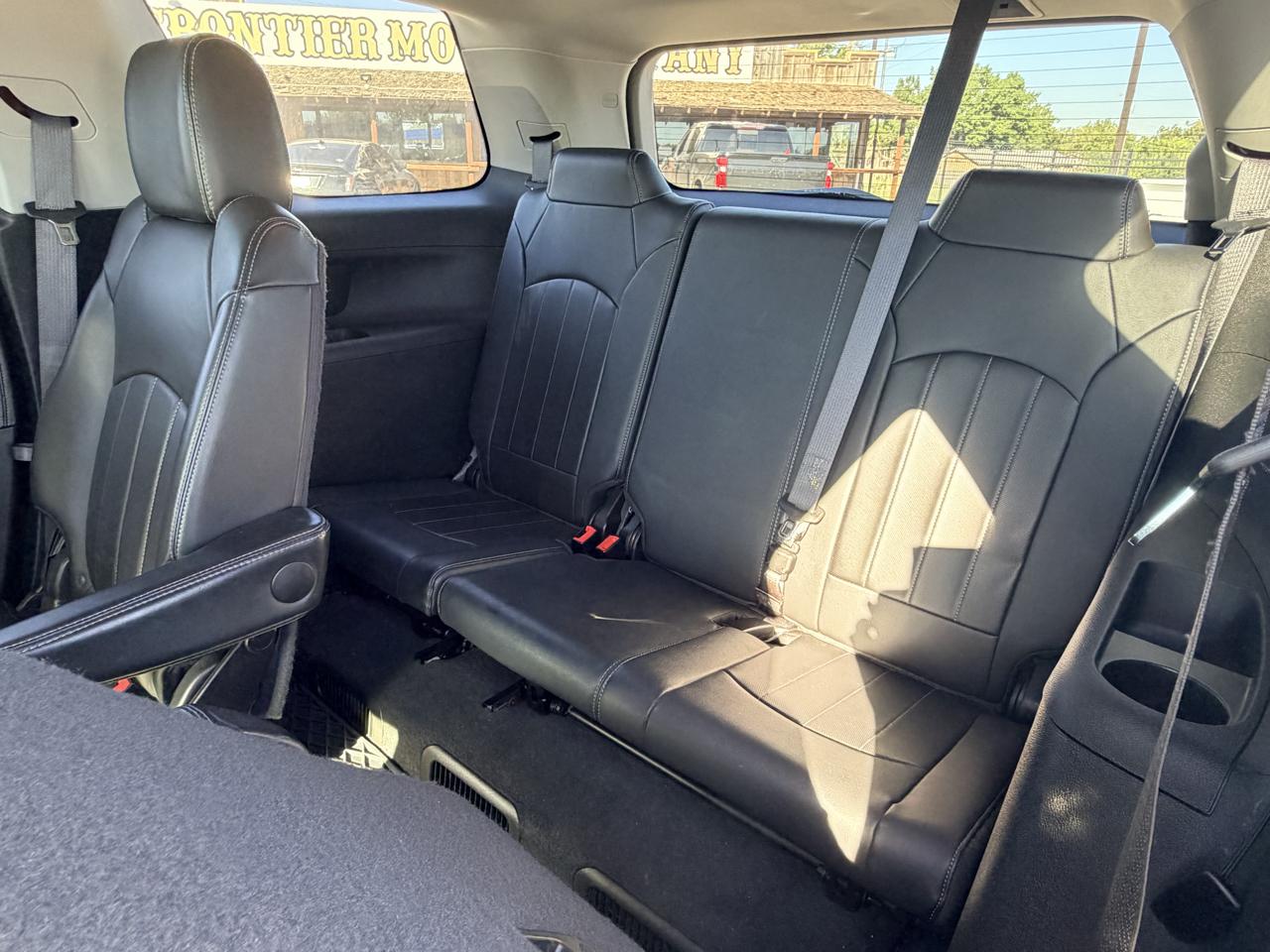 GMC Acadia FWD 4dr Denali 2015