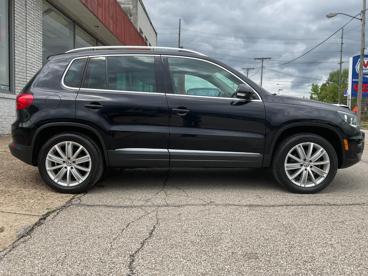 Volkswagen Tiguan S 4Motion 2012