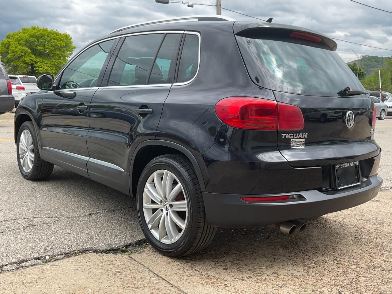 Volkswagen Tiguan S 4Motion 2012