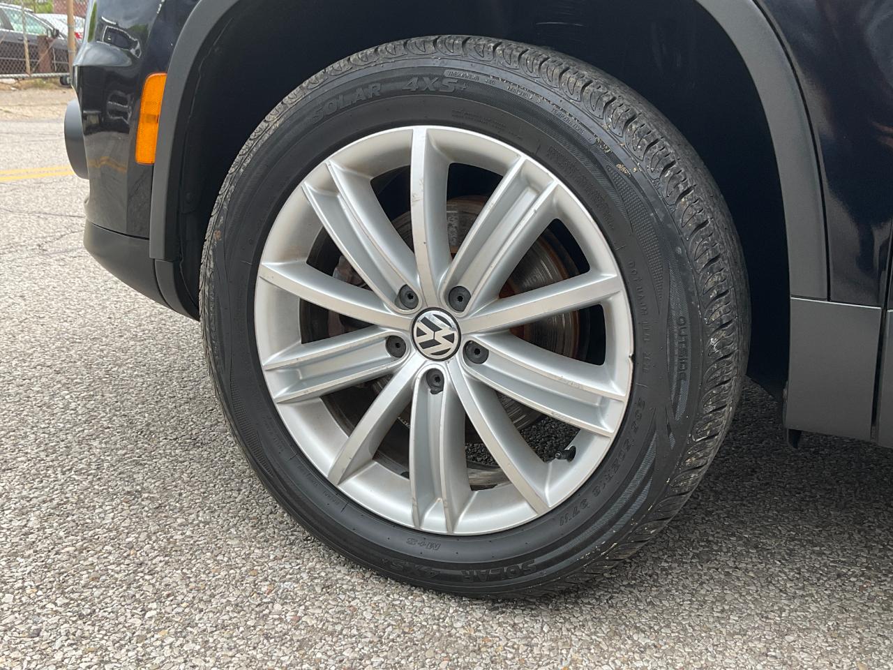 Volkswagen Tiguan S 4Motion 2012