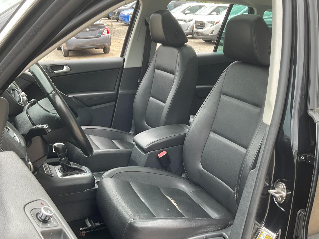 Volkswagen Tiguan S 4Motion 2012