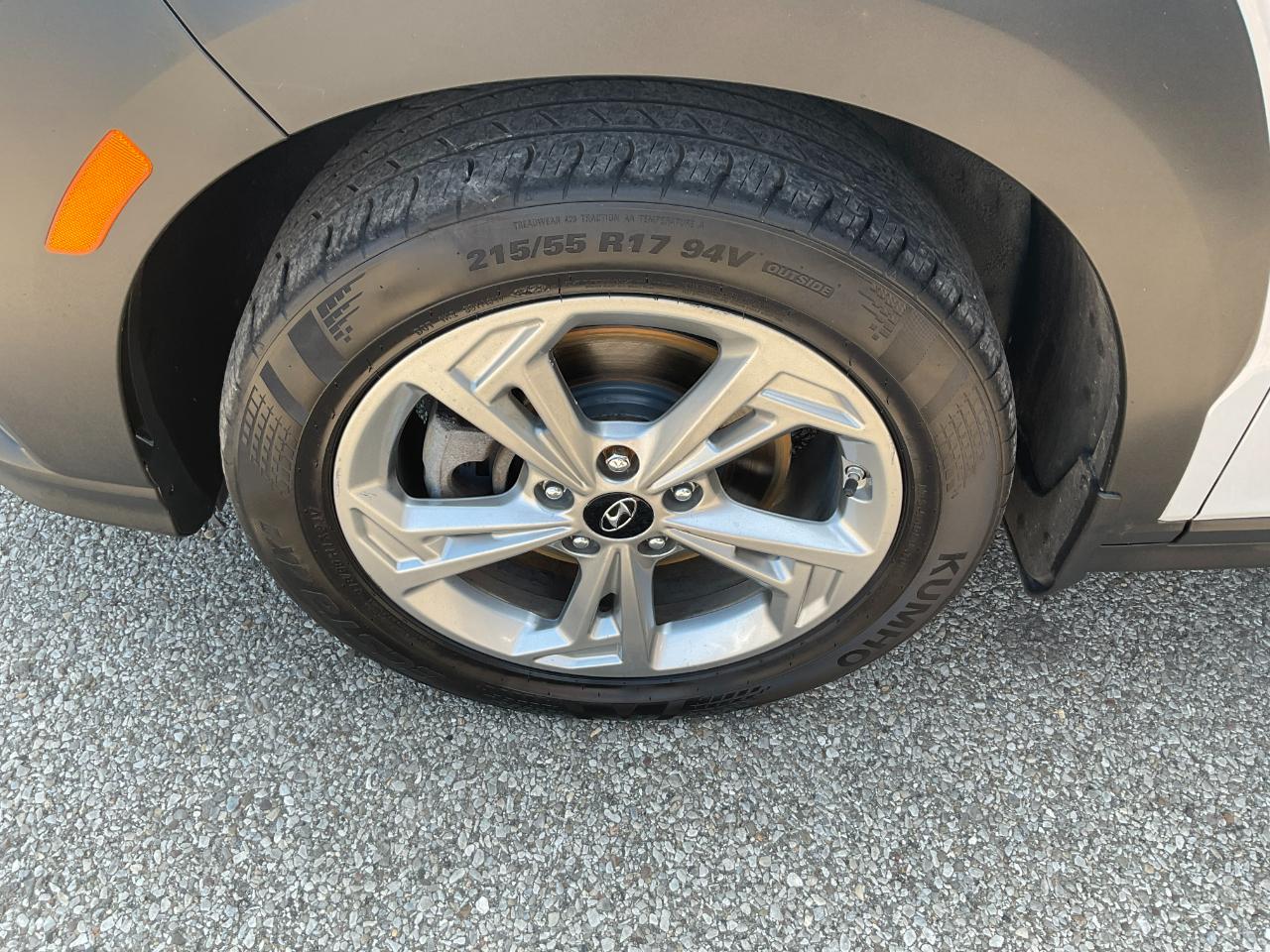 Hyundai Kona SEL AWD 2022