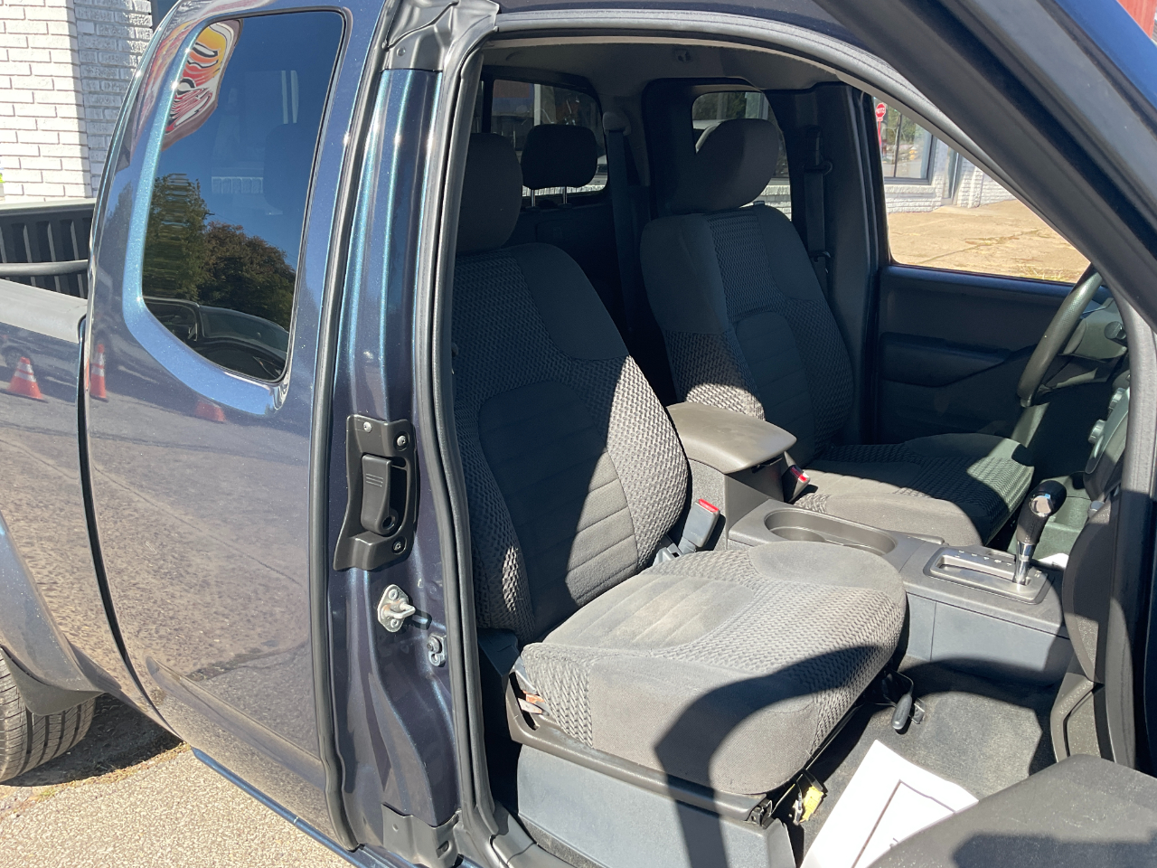 Nissan Frontier SV King Cab 5AT 4WD 2018 Nissan Frontier SV King Cab 5AT 4WD 2018