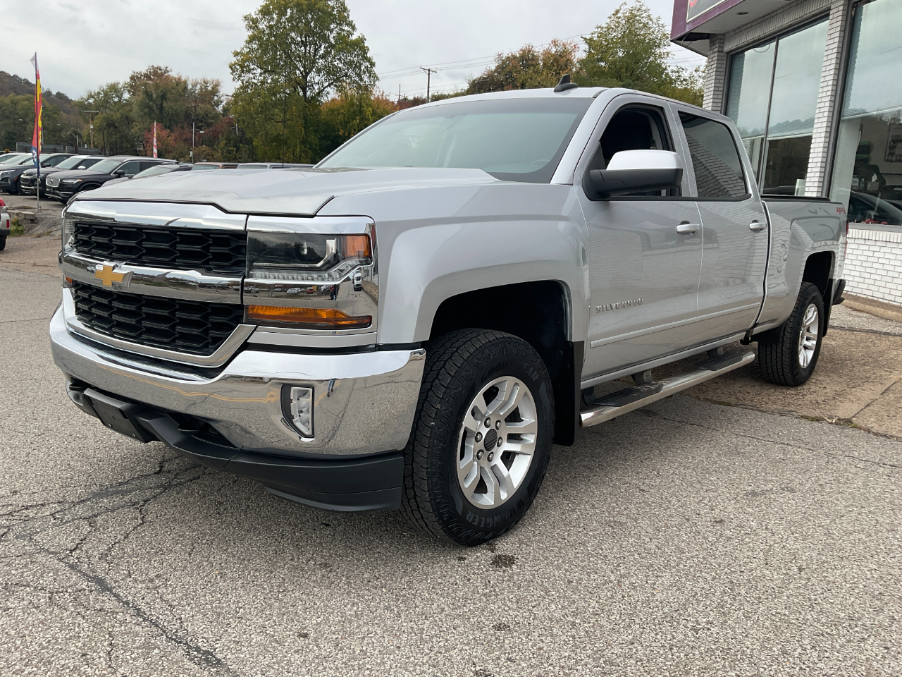 Chevrolet Silverado 1500 LT Crew Cab 4WD 2018 Chevrolet Silverado 1500 LT Crew Cab 4WD 2018