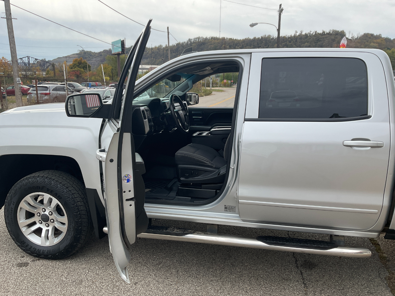 Chevrolet Silverado 1500 LT Crew Cab 4WD 2018 Chevrolet Silverado 1500 LT Crew Cab 4WD 2018