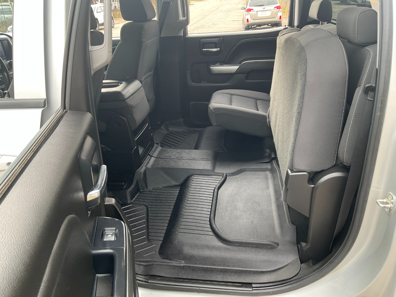 Chevrolet Silverado 1500 LT Crew Cab 4WD 2018 Chevrolet Silverado 1500 LT Crew Cab 4WD 2018