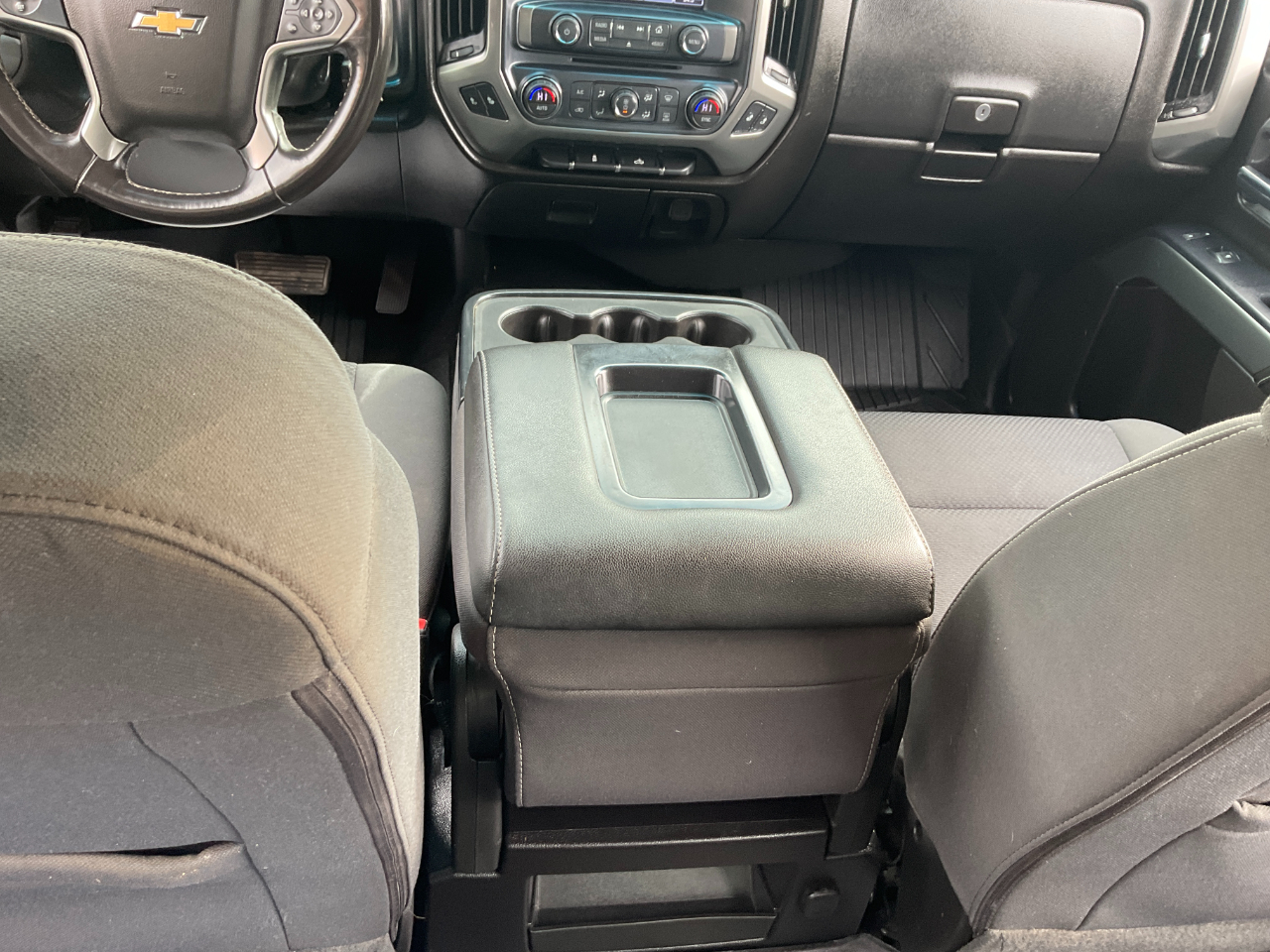 Chevrolet Silverado 1500 LT Crew Cab 4WD 2018 Chevrolet Silverado 1500 LT Crew Cab 4WD 2018