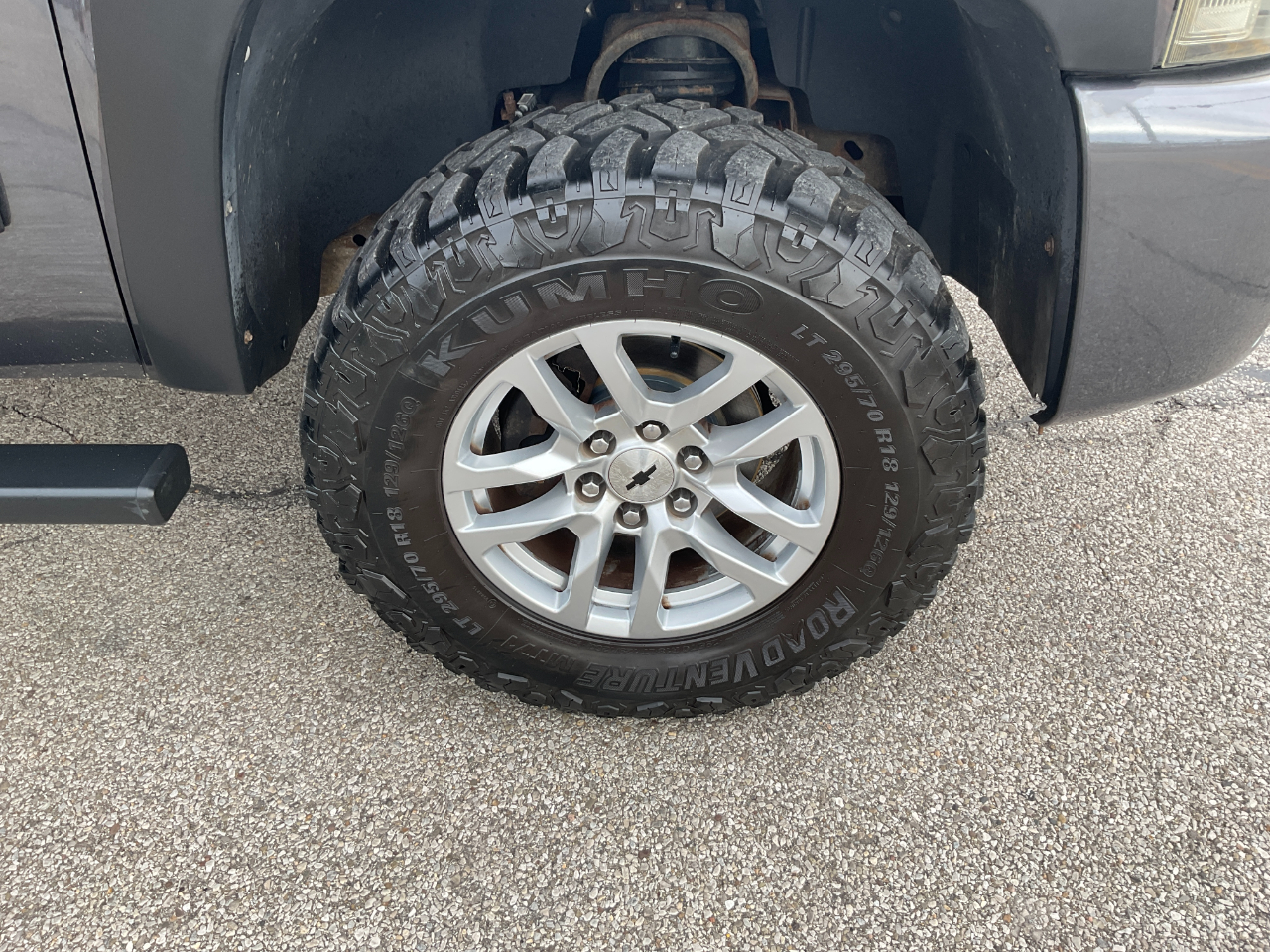 Chevrolet Silverado 1500 LT1 Crew Cab 4WD 2010 Chevrolet Silverado 1500 LT1 Crew Cab 4WD 2010