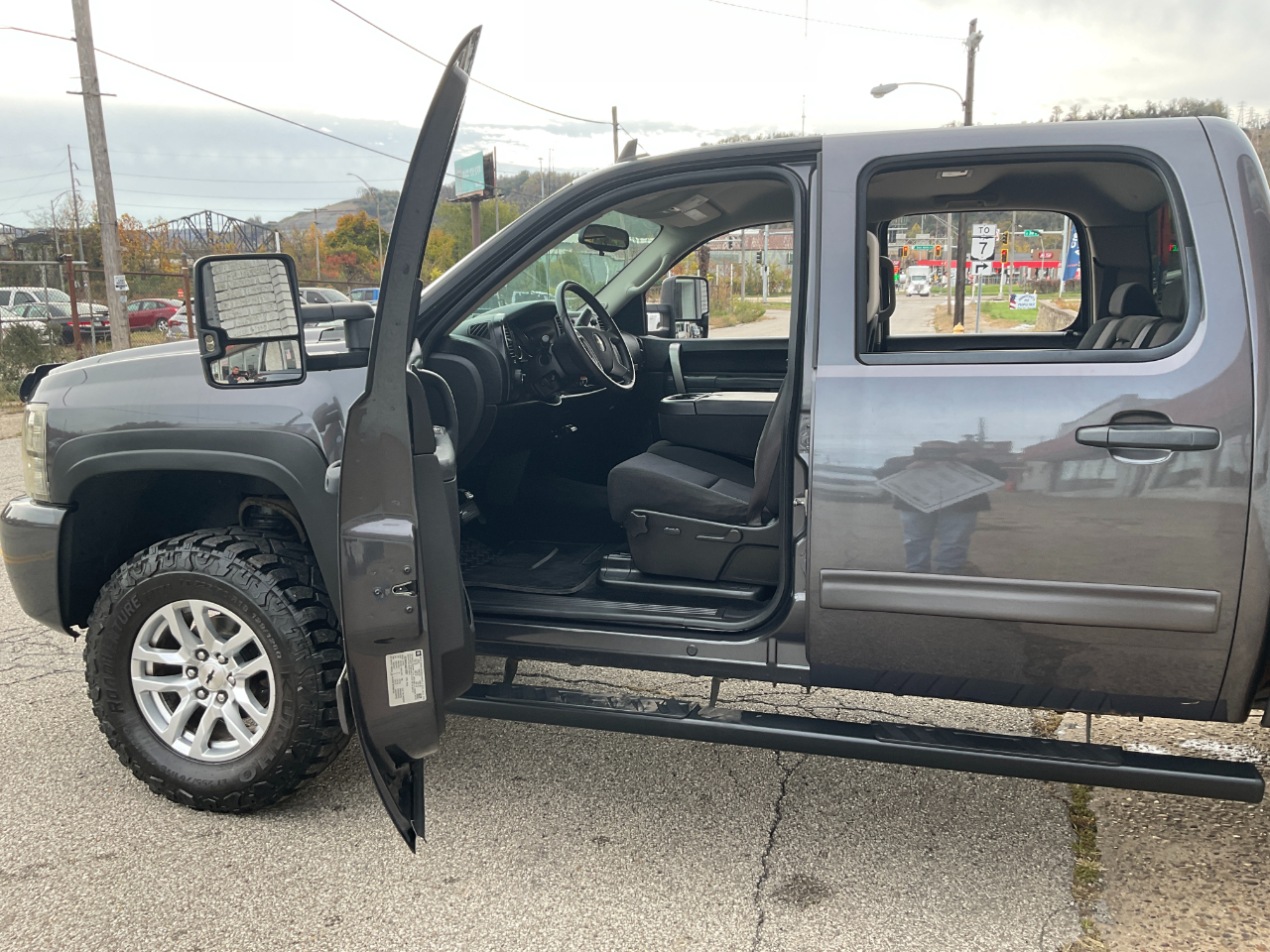 Chevrolet Silverado 1500 LT1 Crew Cab 4WD 2010 Chevrolet Silverado 1500 LT1 Crew Cab 4WD 2010