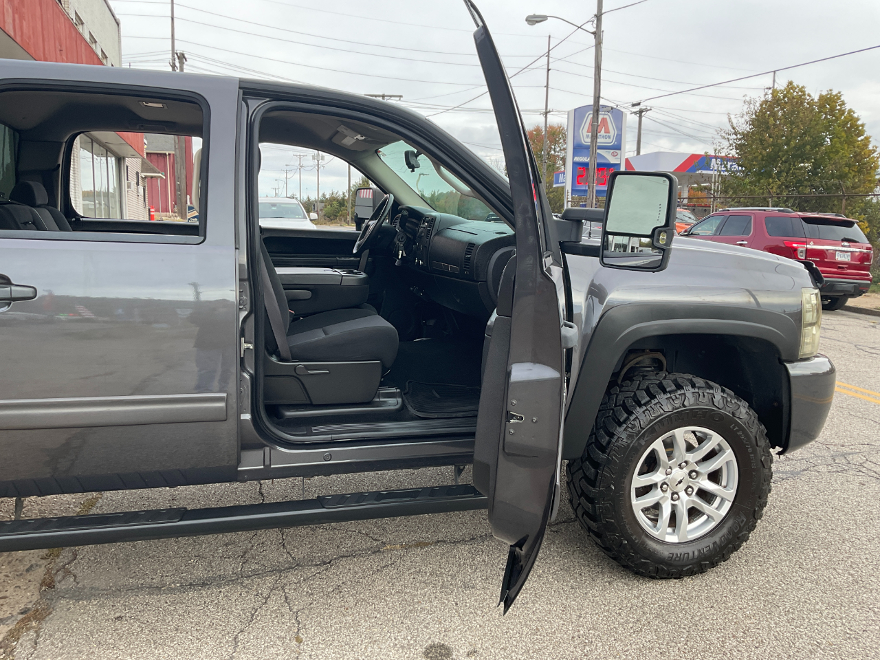 Chevrolet Silverado 1500 LT1 Crew Cab 4WD 2010 Chevrolet Silverado 1500 LT1 Crew Cab 4WD 2010