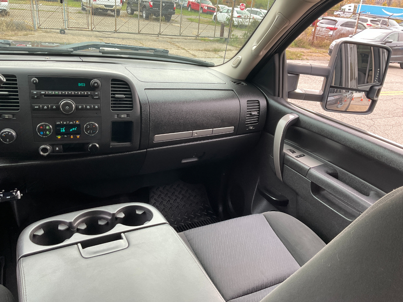 Chevrolet Silverado 1500 LT1 Crew Cab 4WD 2010 Chevrolet Silverado 1500 LT1 Crew Cab 4WD 2010