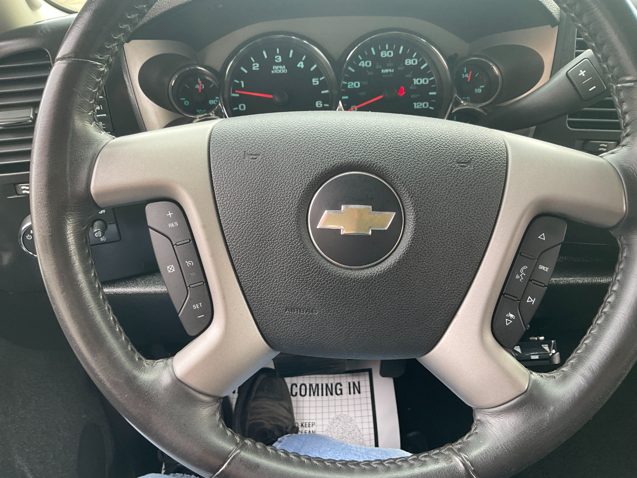 Chevrolet Silverado 1500 LT1 Crew Cab 4WD 2010 Chevrolet Silverado 1500 LT1 Crew Cab 4WD 2010