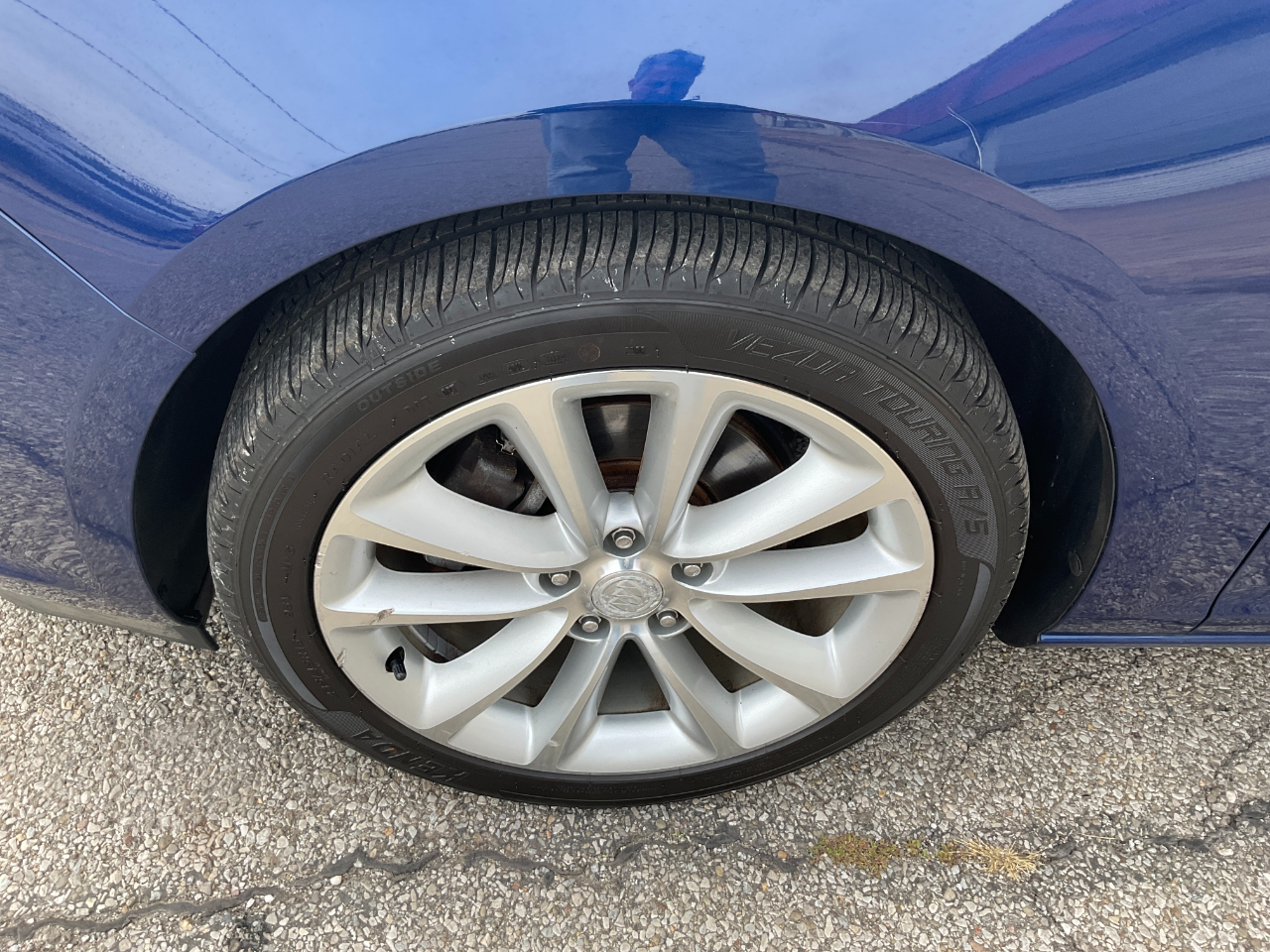 Buick Verano Base 2013 Buick Verano Base 2013