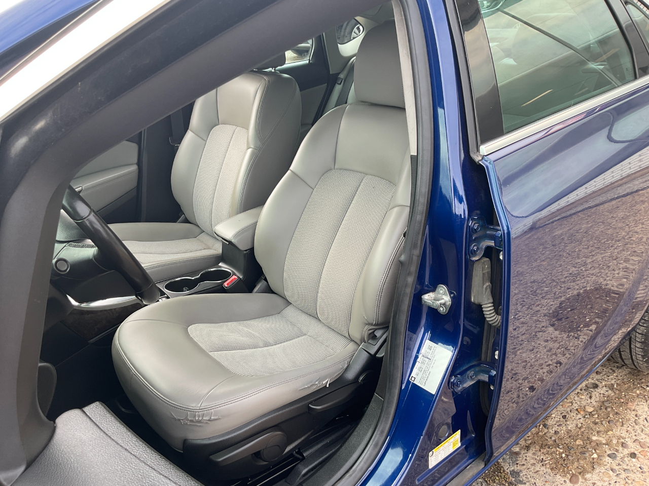 Buick Verano Base 2013 Buick Verano Base 2013