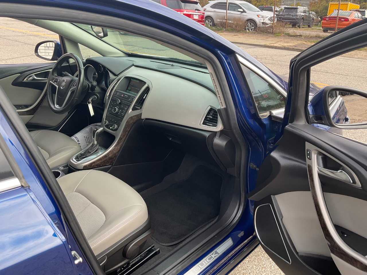 Buick Verano Base 2013 Buick Verano Base 2013