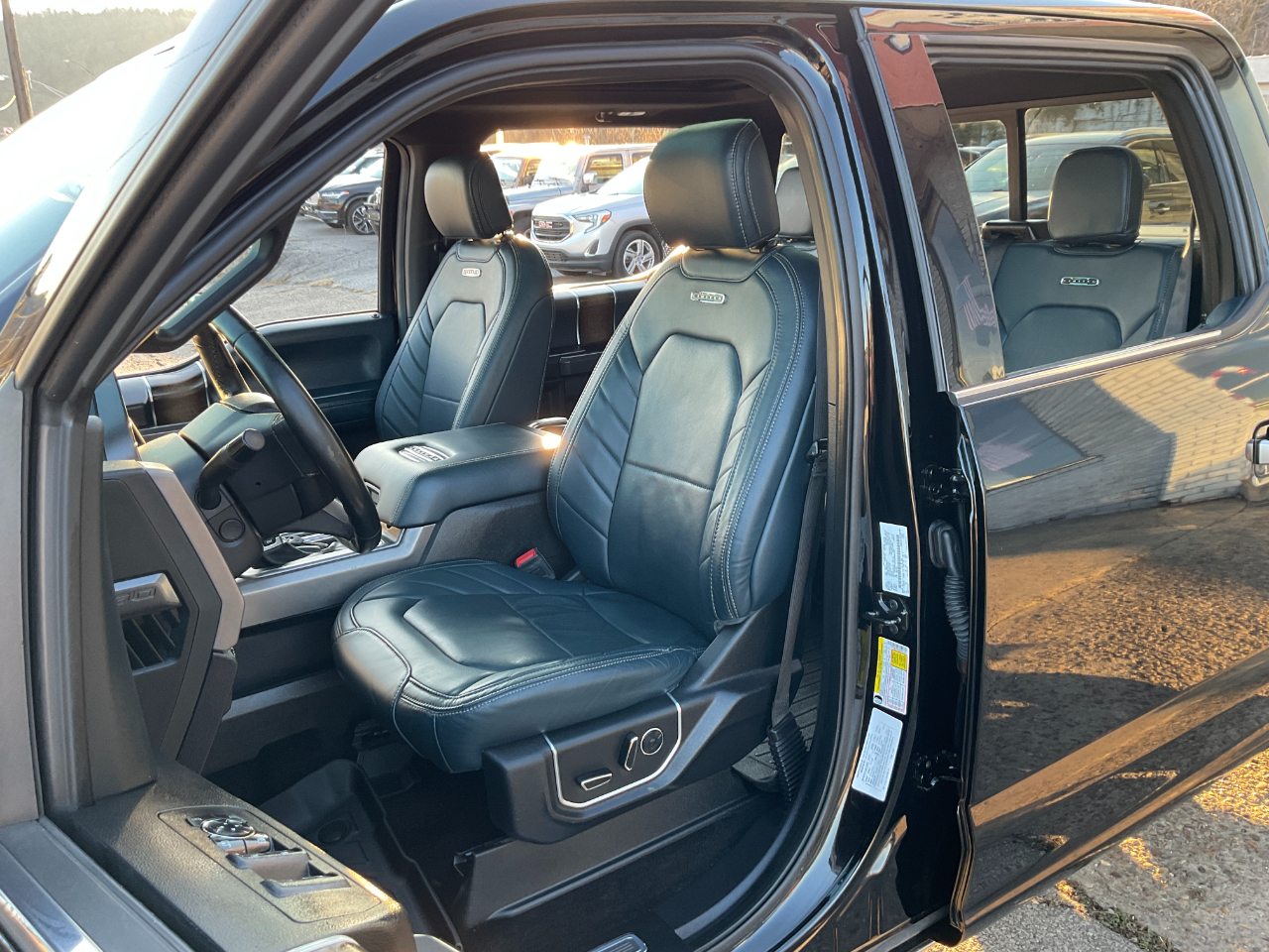 Ford F-150 XLT SuperCrew 5.5-ft. Bed 4WD 2018