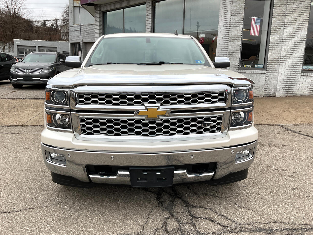 Chevrolet Silverado 1500 LTZ Crew Cab 4WD 2015