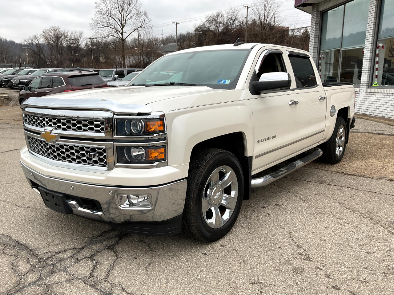 Chevrolet Silverado 1500 LTZ Crew Cab 4WD 2015