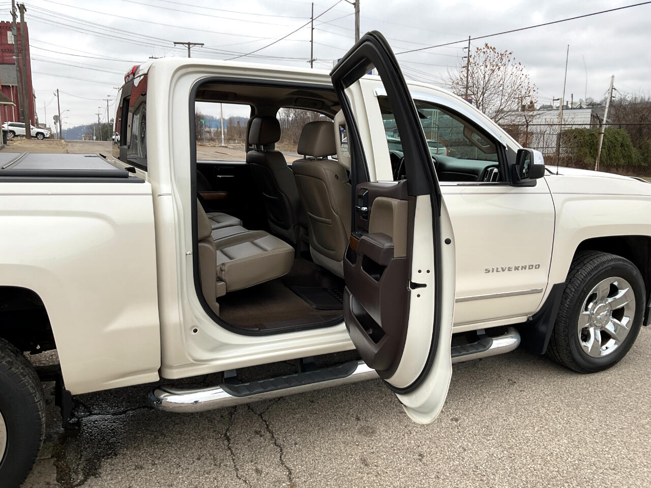 Chevrolet Silverado 1500 LTZ Crew Cab 4WD 2015