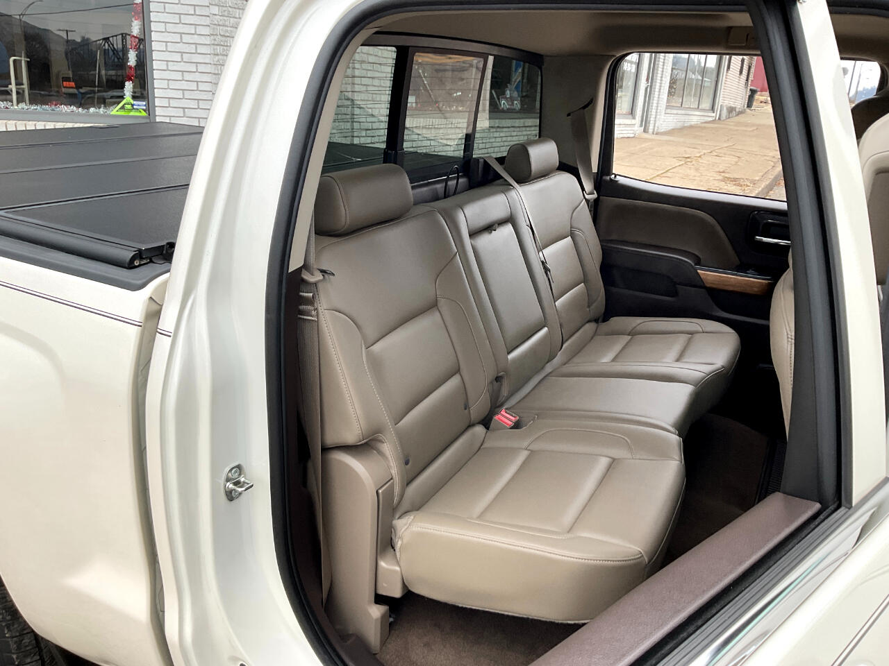 Chevrolet Silverado 1500 LTZ Crew Cab 4WD 2015