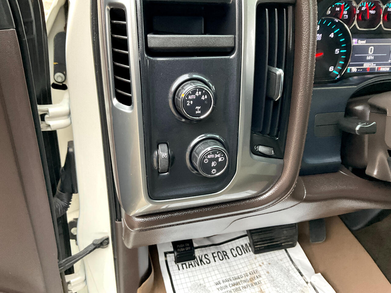 Chevrolet Silverado 1500 LTZ Crew Cab 4WD 2015