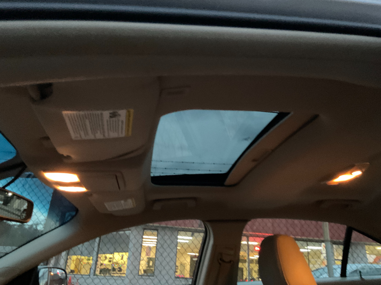 Ford Taurus SEL FWD 2012