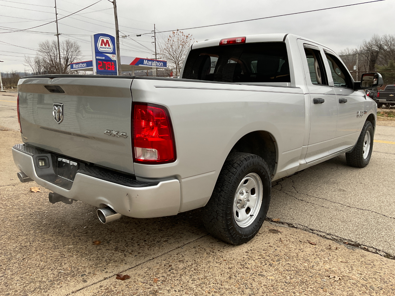 RAM 1500 Tradesman Quad Cab 4WD 2014