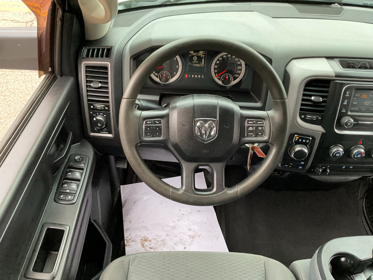 RAM 1500 Tradesman Quad Cab 4WD 2014