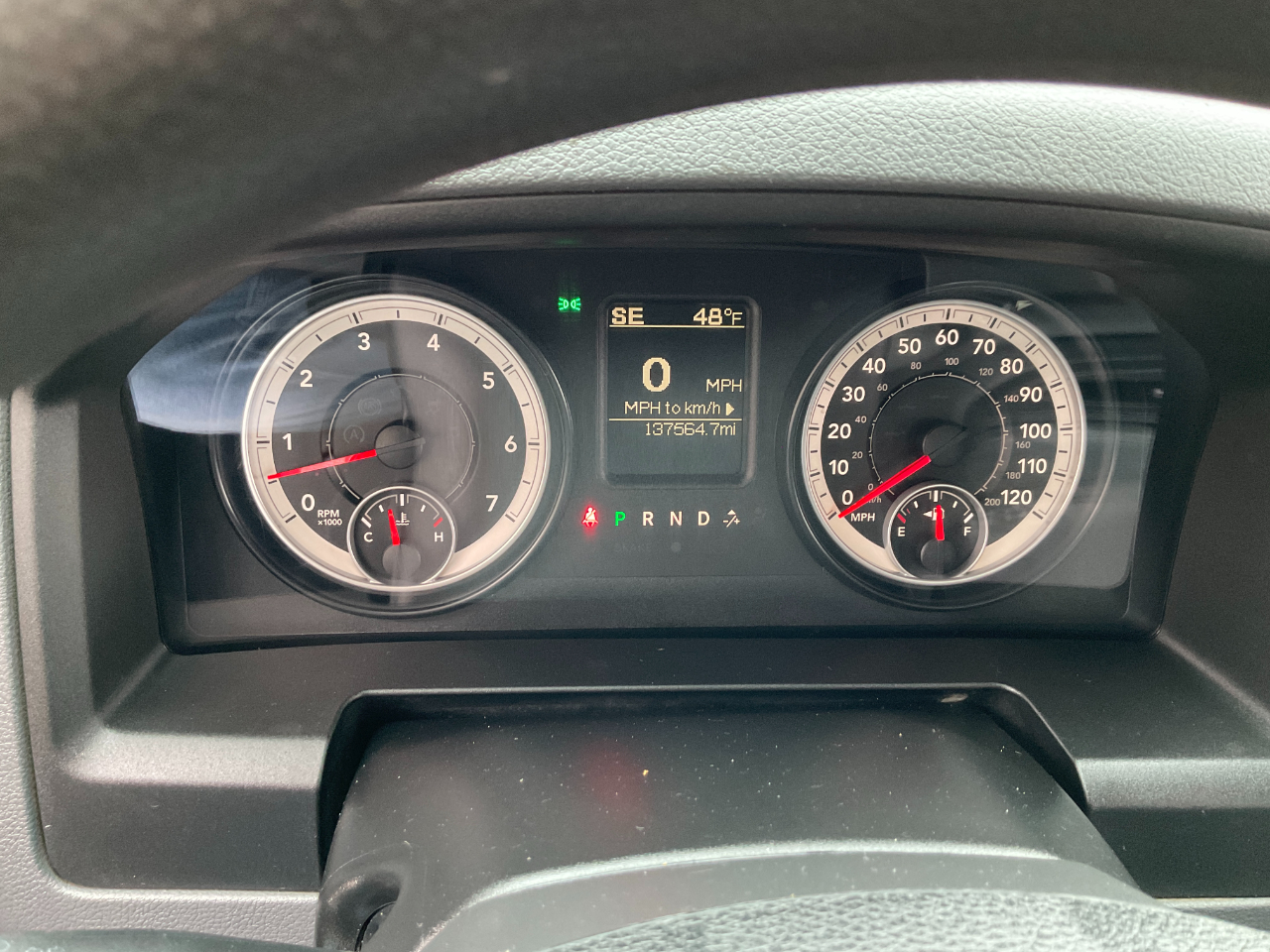 RAM 1500 Tradesman Quad Cab 4WD 2014