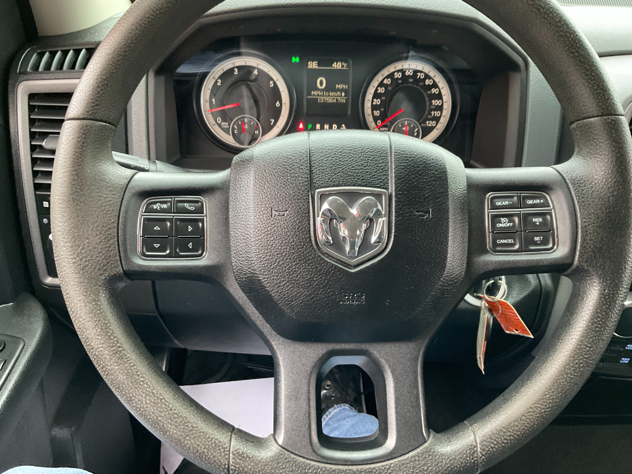 RAM 1500 Tradesman Quad Cab 4WD 2014