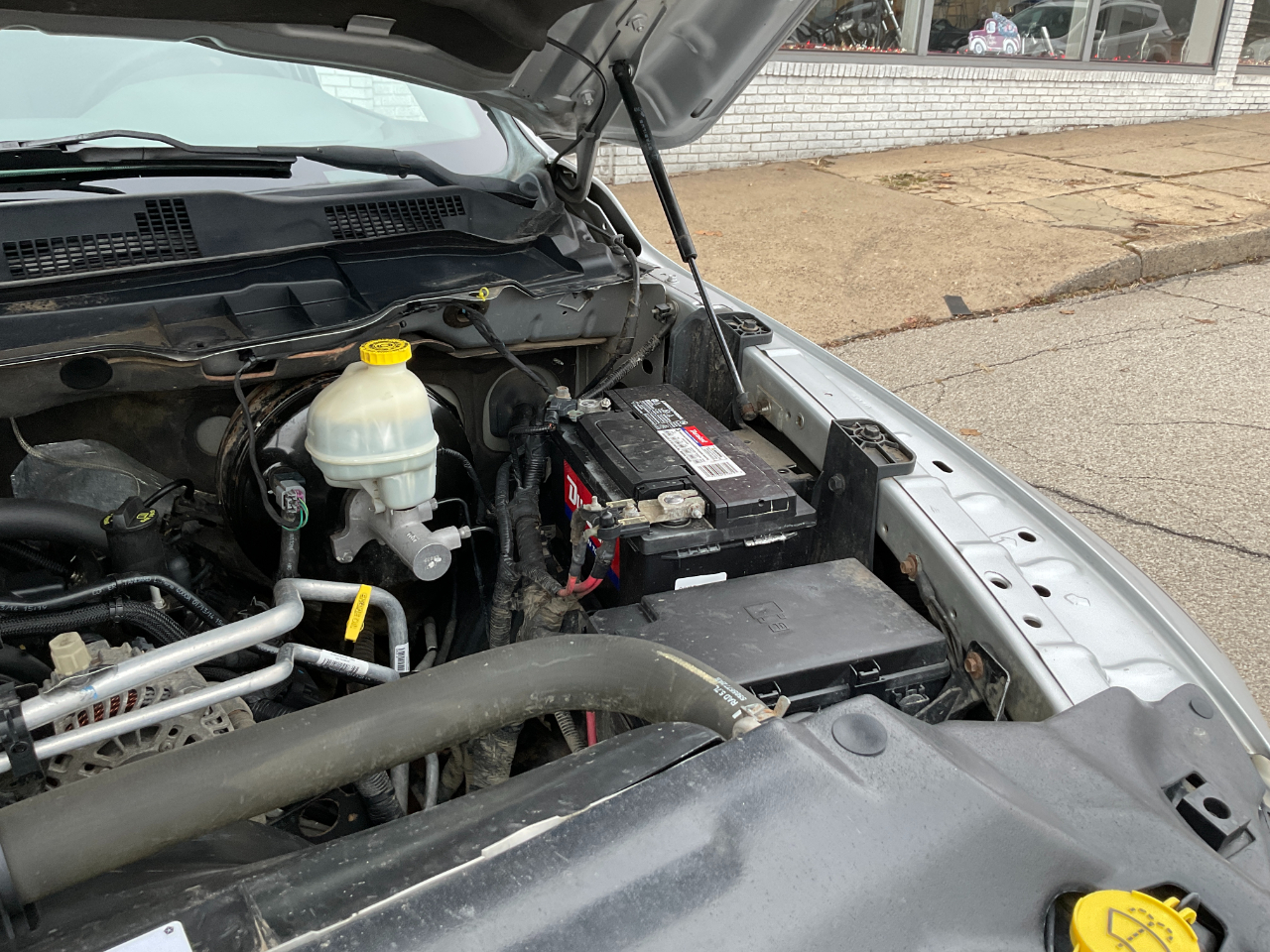 RAM 1500 Tradesman Quad Cab 4WD 2014