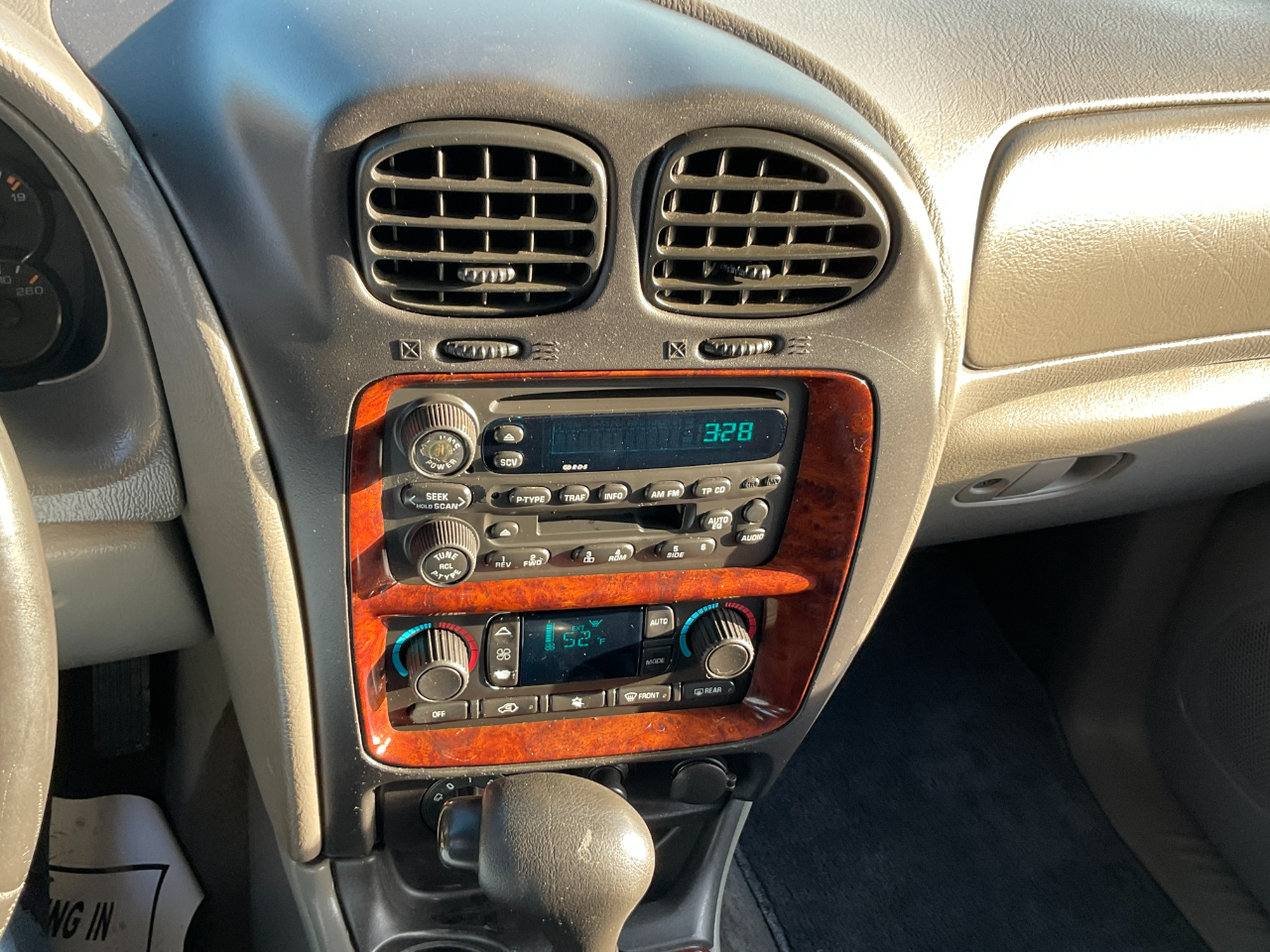 Oldsmobile Bravada AWD 2002