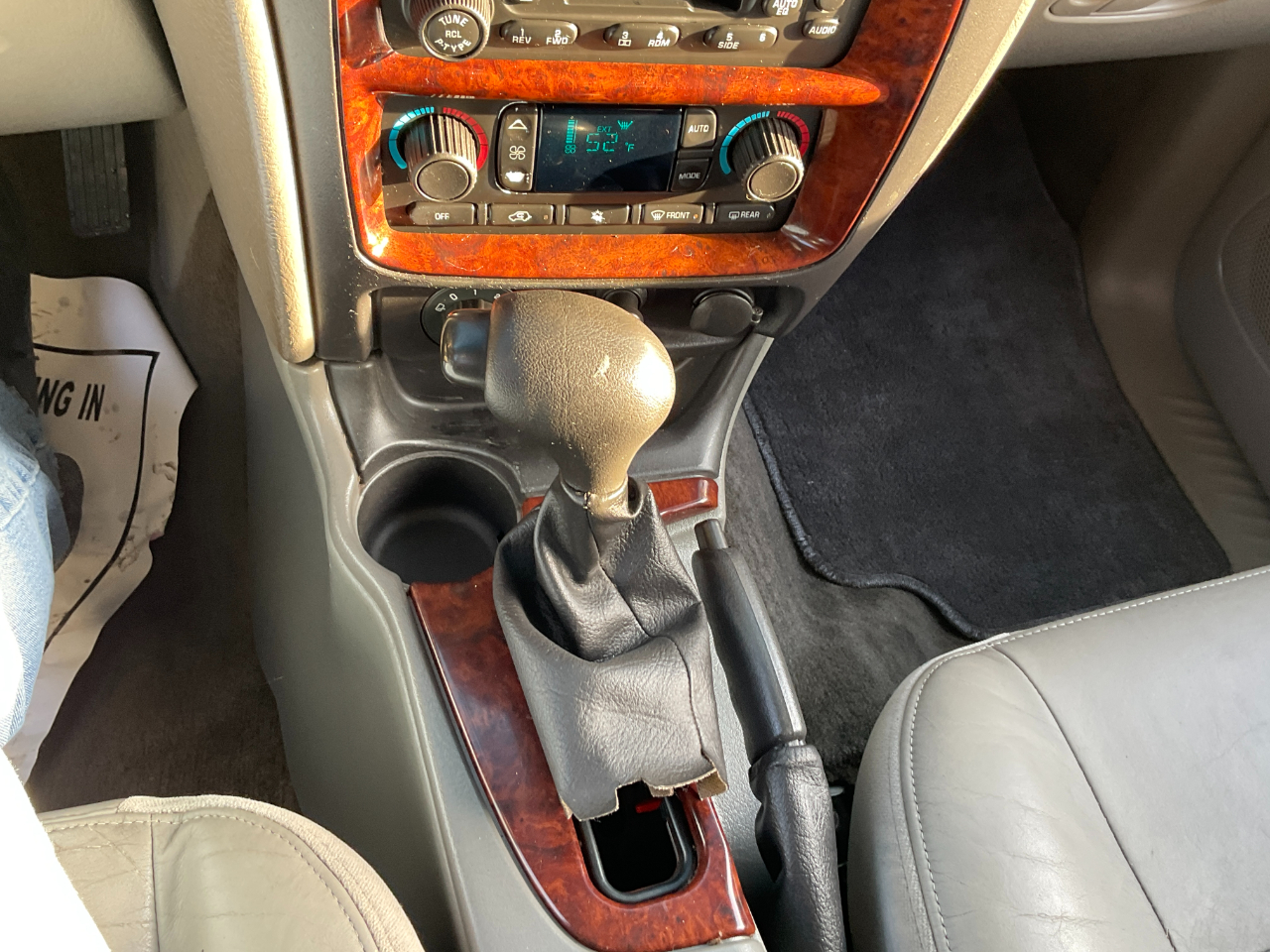 Oldsmobile Bravada AWD 2002