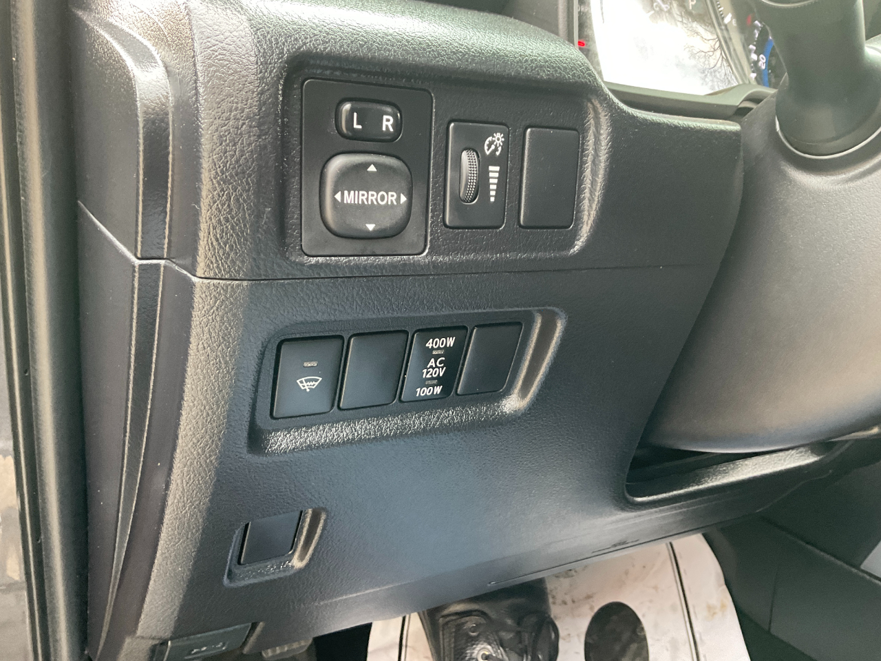 Toyota 4Runner SR5 4WD 2016