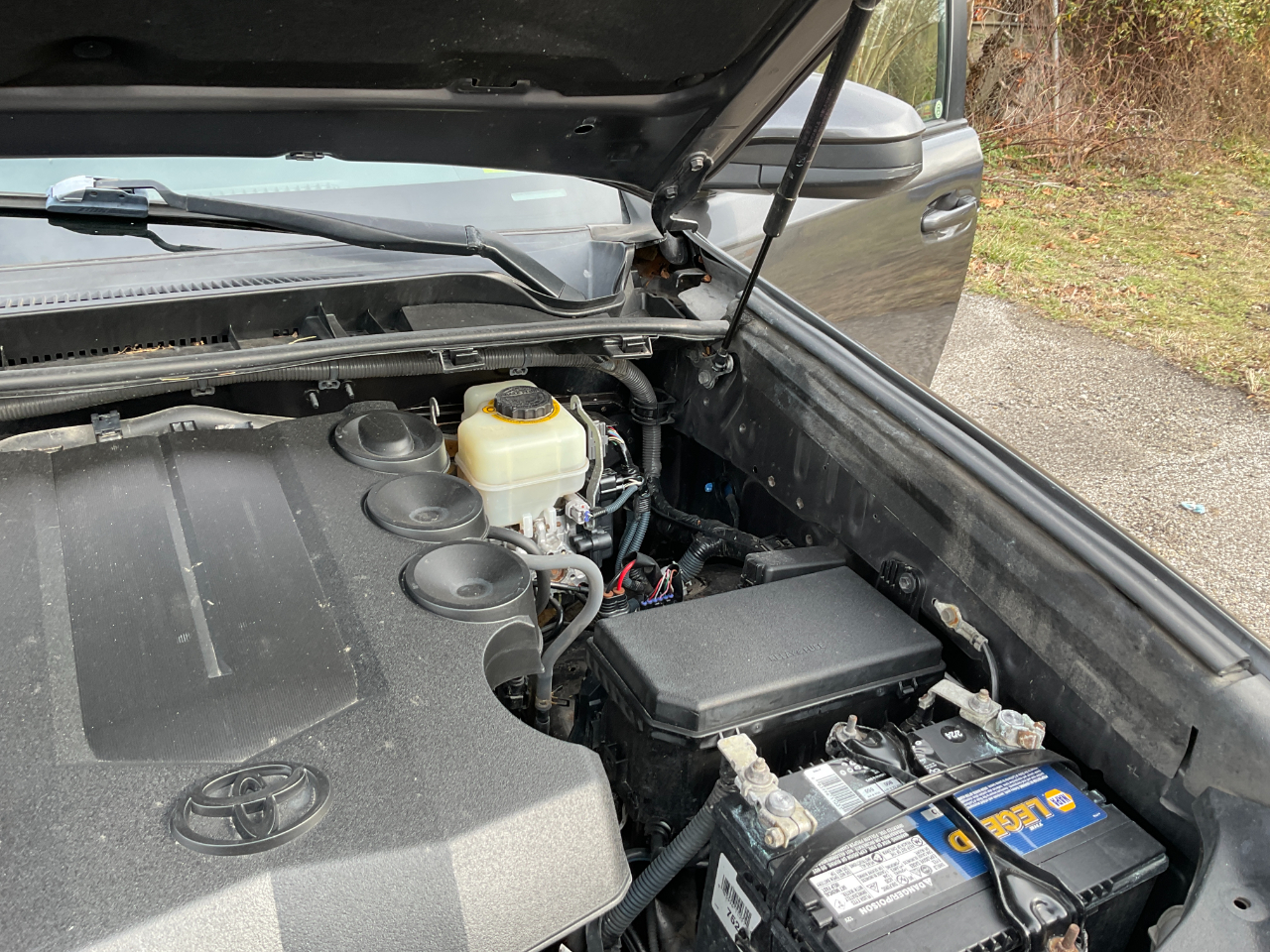 Toyota 4Runner SR5 4WD 2016