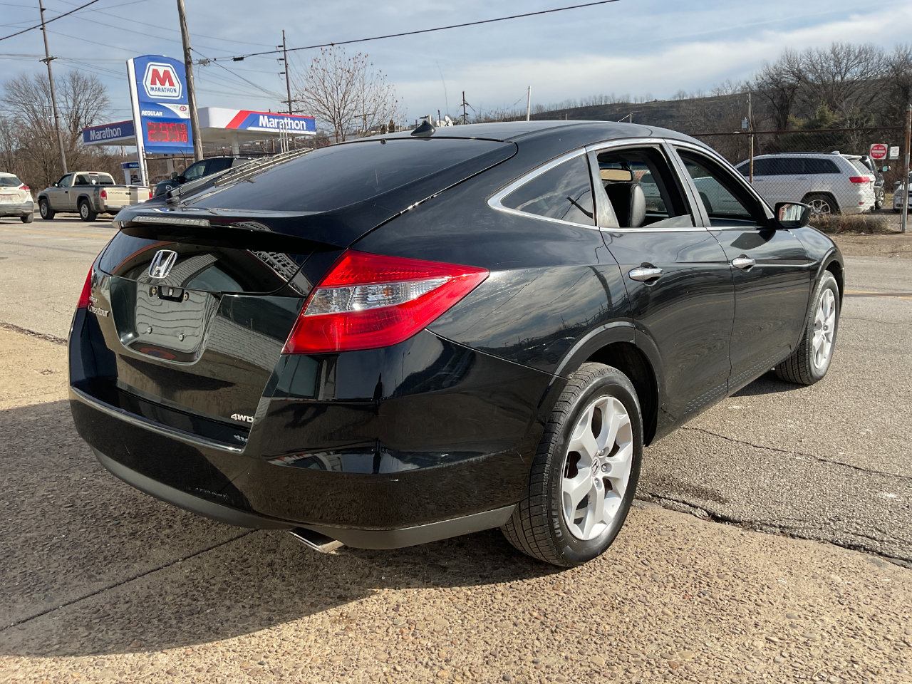 Honda Accord Crosstour EX-L 4WD 5-Spd AT w/Nav 2011