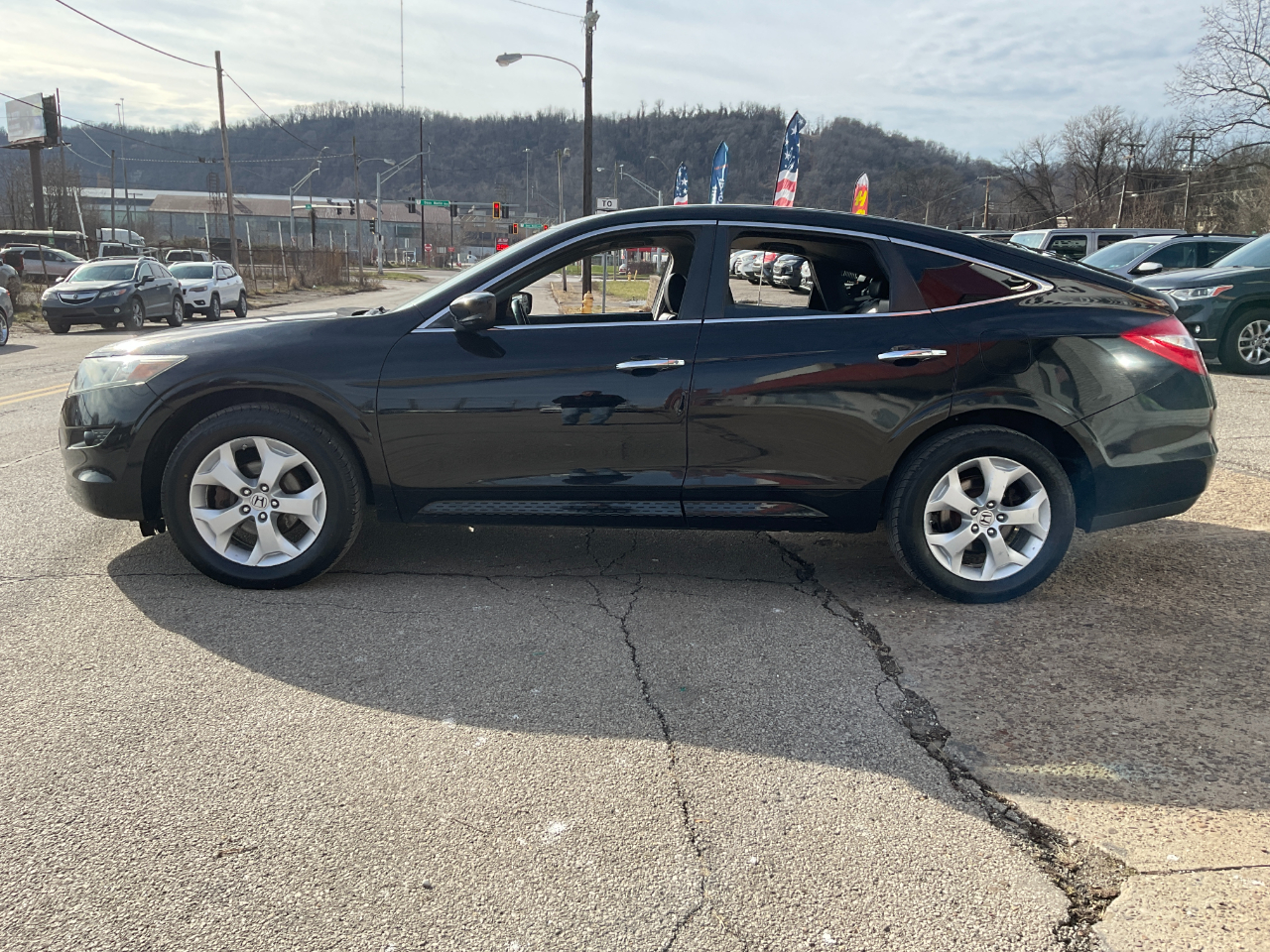 Honda Accord Crosstour EX-L 4WD 5-Spd AT w/Nav 2011