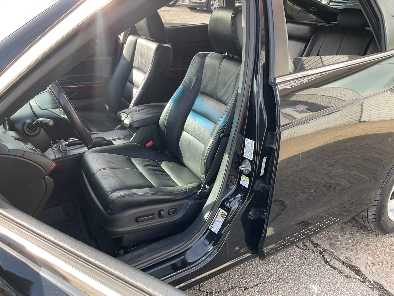 Honda Accord Crosstour EX-L 4WD 5-Spd AT w/Nav 2011