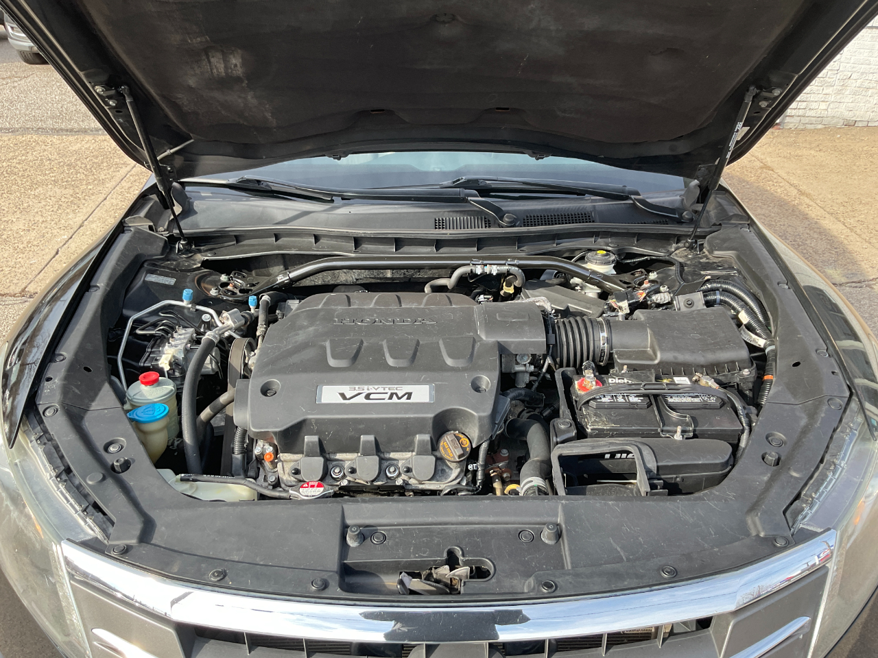 Honda Accord Crosstour EX-L 4WD 5-Spd AT w/Nav 2011