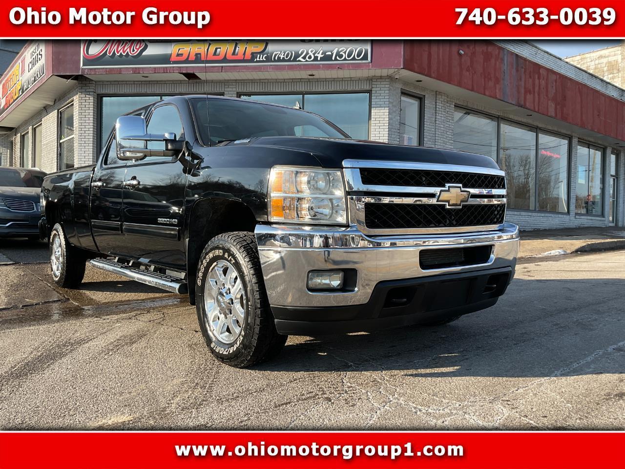2011 Chevrolet Silverado 3500HD LTZ Crew Cab  4WD