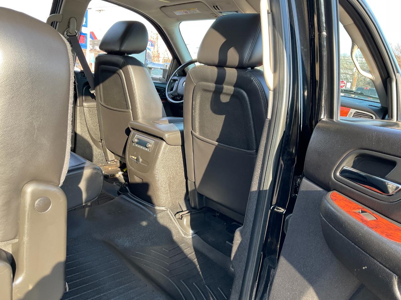 Chevrolet Silverado 3500HD LTZ Crew Cab  4WD 2011