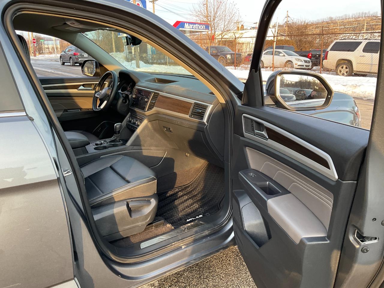 Volkswagen Atlas V6 SE w/Technology 4MOTION 2021